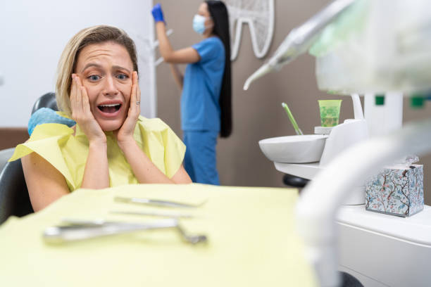 Best Emergency Dental Care for Broken or Chipped Teeth in East Foothills, CA